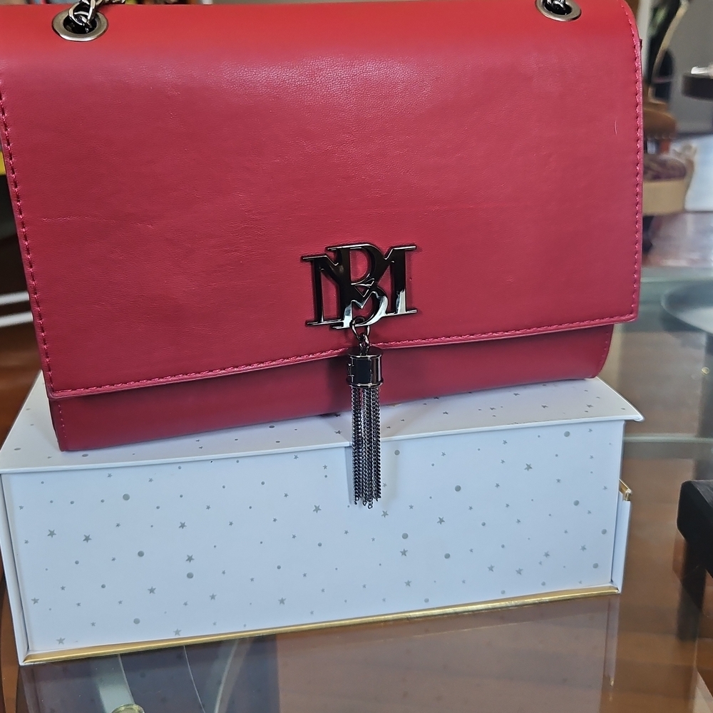 BADGLEY MISCHKA Wine Leather Shoulder Bag